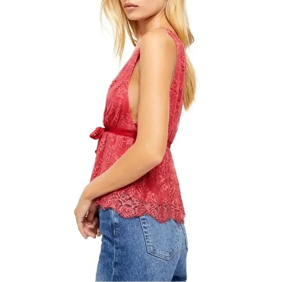 Free People Burnt Red Chante Lace Tank Top Frenchie Kiss Deep V NWT small - Picture 4 of 12